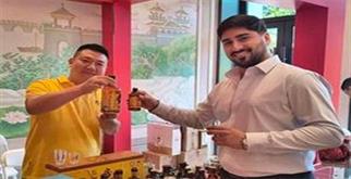 房县黄酒亮相“中外媒体湖北行” 千年醇香引中外媒体聚焦